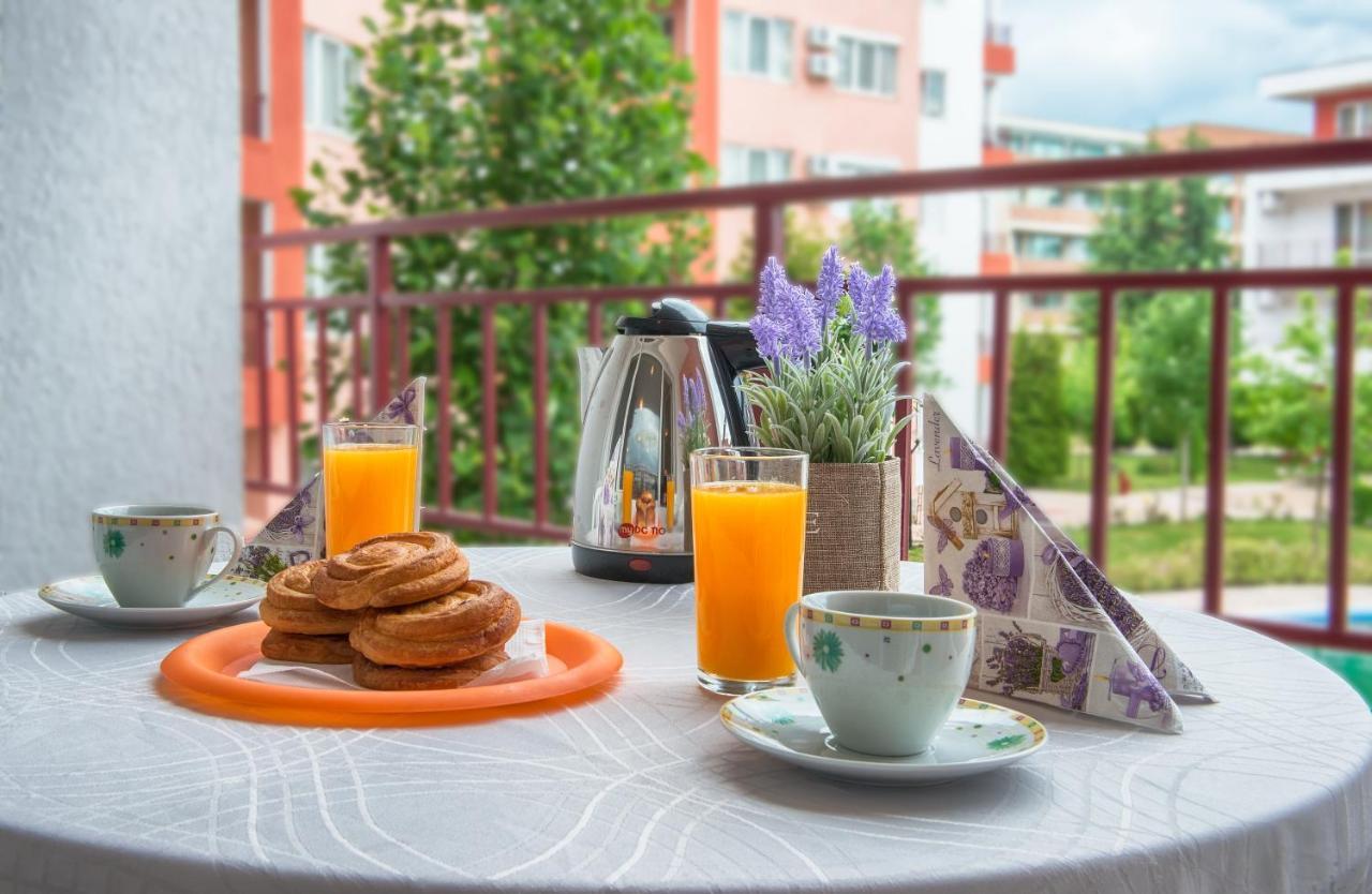 Privilege Beach Apartments Święty Włas Zewnętrze zdjęcie
