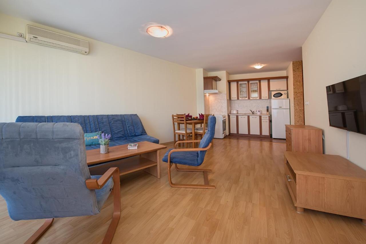 Privilege Beach Apartments Święty Włas Zewnętrze zdjęcie